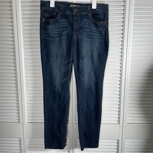 Democracy Liberty Skinny Jeans Women’s 14 Dark Wash Stretch Embellished Pockets - Picture 1 of 12